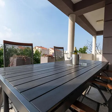 Monti Appartement